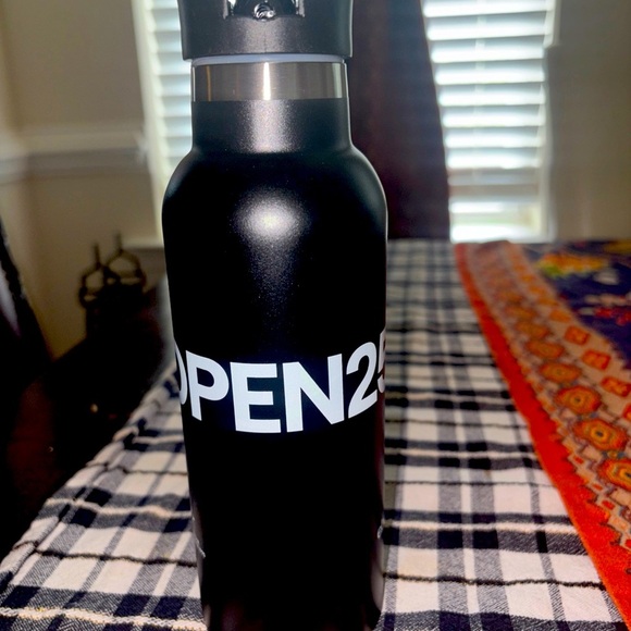 eBay Open25 Open 2025 30th Insulated Water Bottle - Picture 6 of 6